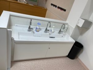 子供用WC(トイレ)・手洗い新設 施工後